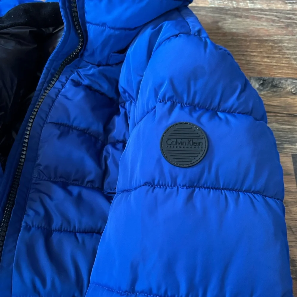 Calvin Klein Performance Blue and Black Jacket - Picture 6 of 16